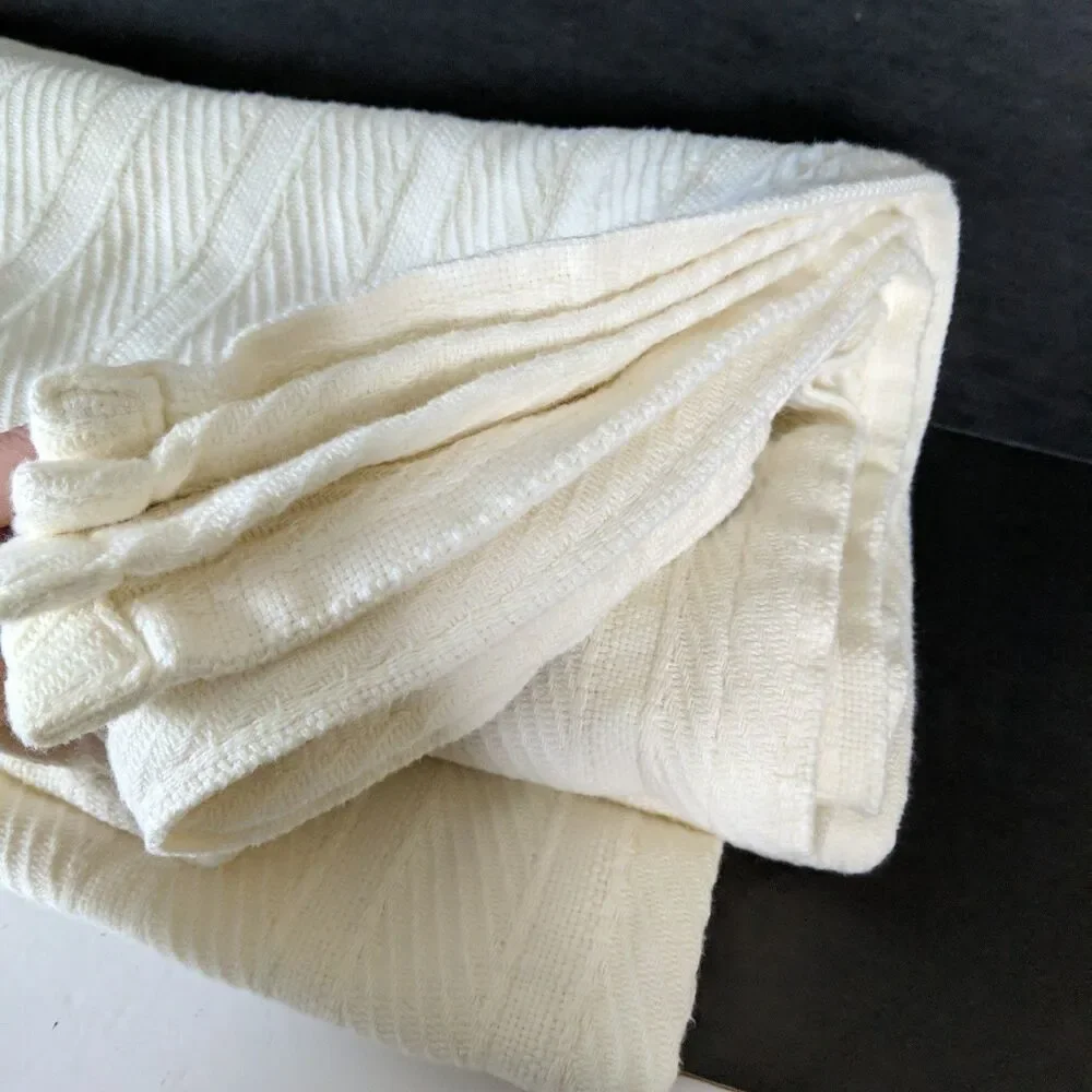 Wamsutta Ivory Cotton Knit Herringbone Blanket Throw Stripe Coverlet 88 x 88 in